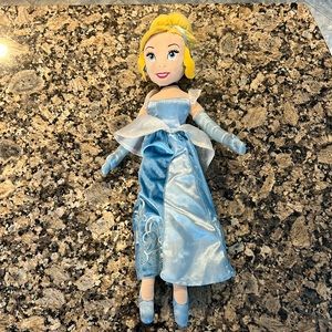20” Disney store Cinderella stuffed animal plush